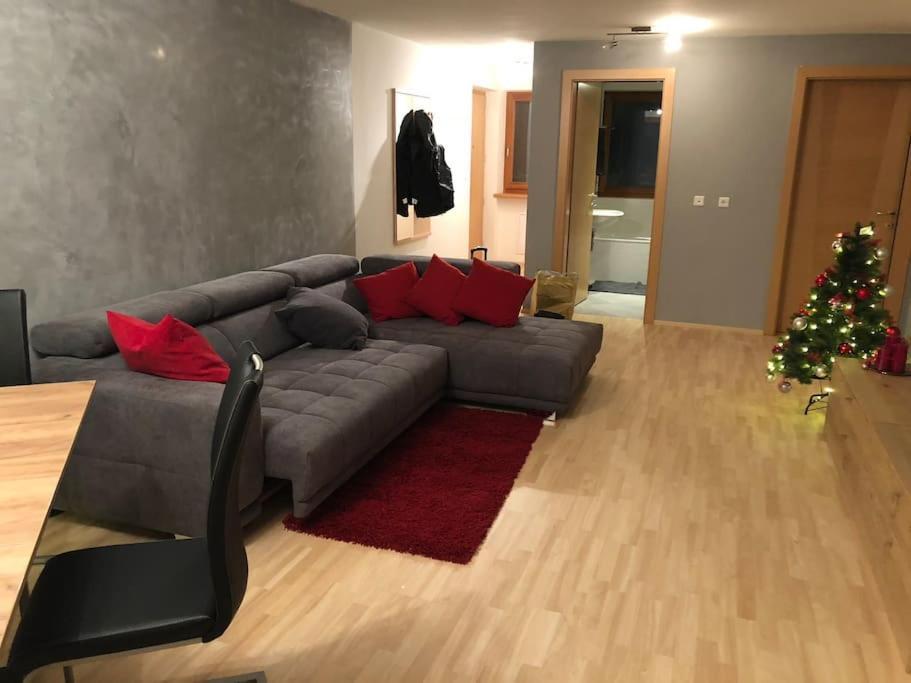 Appartamento Nuovo E Comfort A Brunico Kronplatz מראה חיצוני תמונה