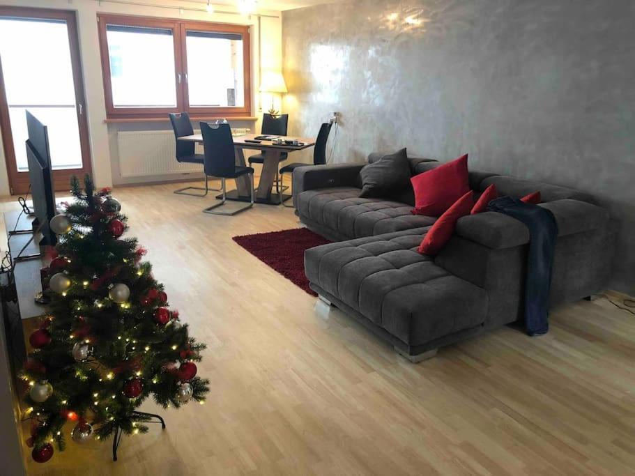 Appartamento Nuovo E Comfort A Brunico Kronplatz מראה חיצוני תמונה